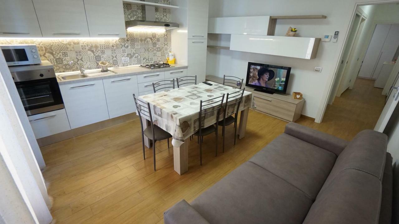Residenza Topazio Сан-Бенедетто-дель-Тронто Экстерьер фото